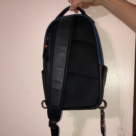 COACH Edge Pack In Colorblock - Picture 4 of 6